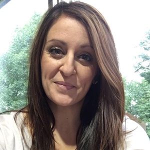 Meet your Posher, Leslie